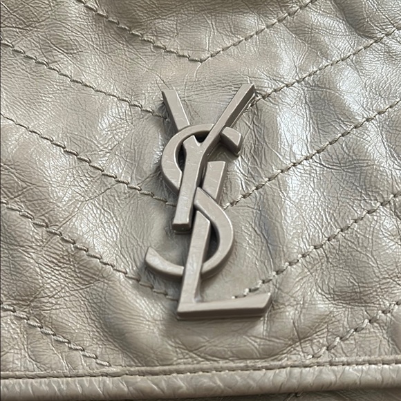 YSL Tan Shoulder Bag with Chain Strap - Picture 3 of 15